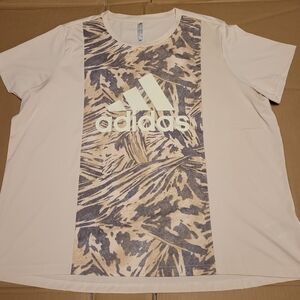 Adidas Women's Multi- Sport Animal Print Graphic T-Shirt Sz. 2X